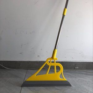 Assembly mop